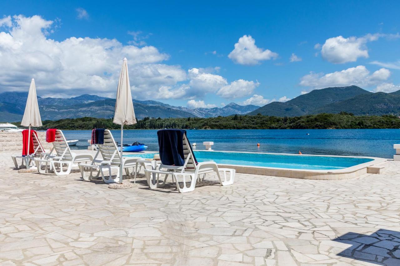 Apartments Tamaris Tivat Exterior foto